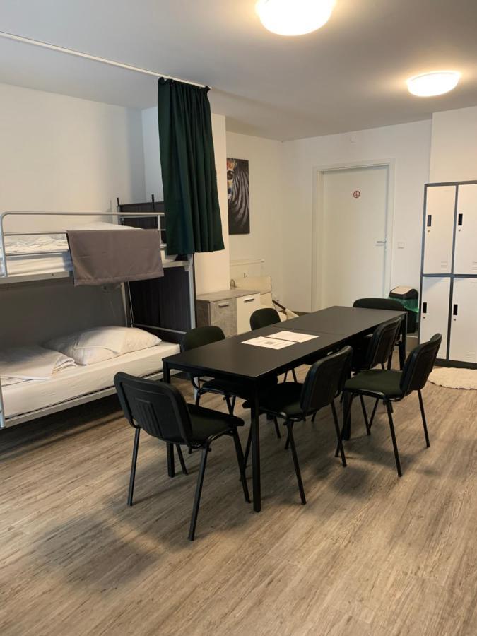 Hostel Am Ostentor Регенсбург Экстерьер фото